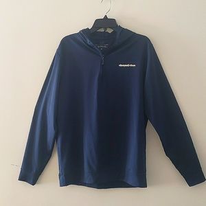 Vineyard vines performance hoodie shirt (drop)